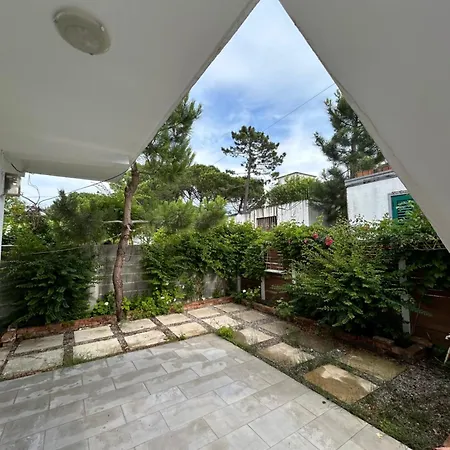 Дом отдыха Private House Velipoj Велипойе