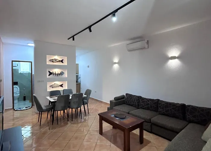 Private House Velipoj